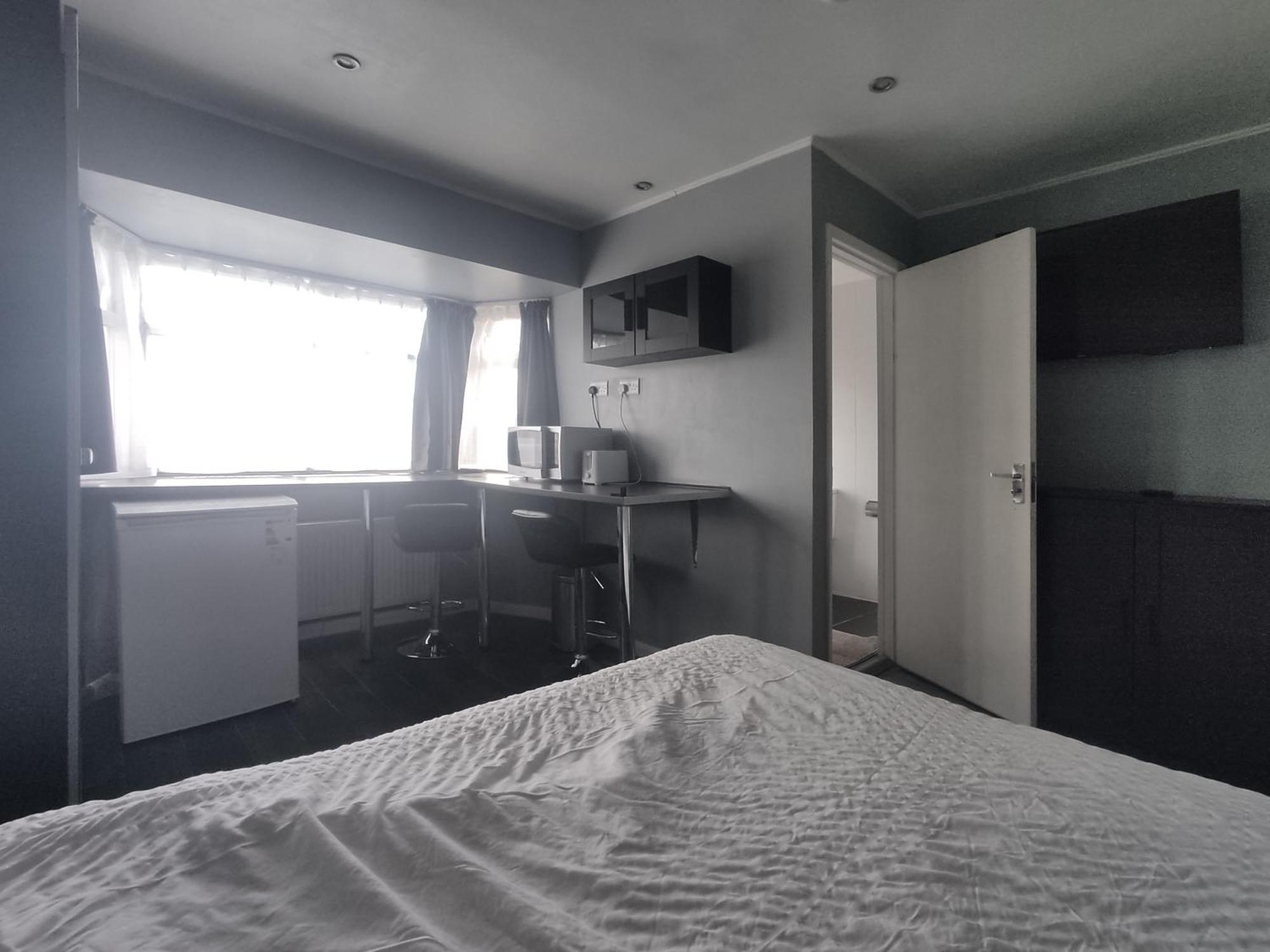 Vika Residence Deluxe Apartments Wednesbury Holiday Resort Eksteriør bilde